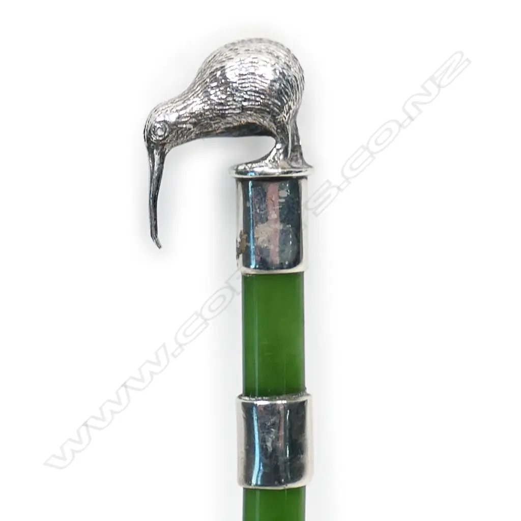 Frank  Hyams (Dunedin) silver and greenstone spoon 1903, Image 1++